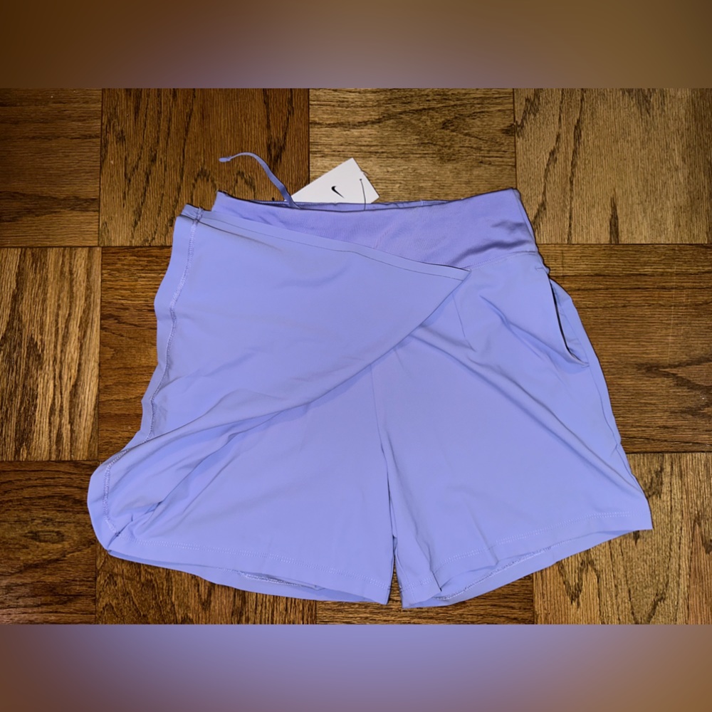 Nike Women's Skirt in Light Purple